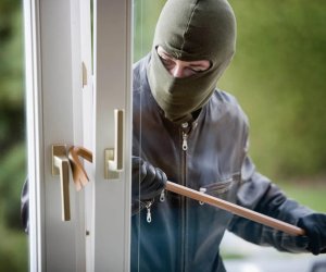 Bakıda marketlərdən oğurluqda şübhəli bilinən 5 nəfər saxlanılıb