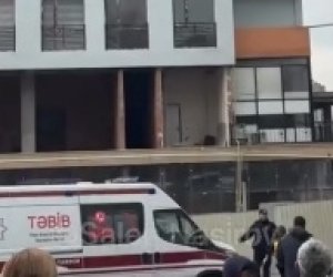 Bakıda yeni tikilmiş binada partlayış- Fəhlə öldü (VİDEO)