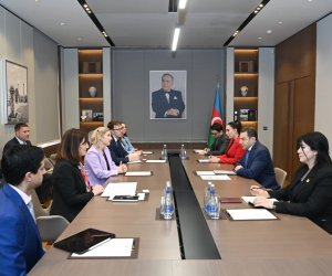 Nazir müavini ABŞ Dövlət Departamentinin nümayəndələri ilə Strateji Tərəfdaşlıq Xartiyasını müzakirə edib