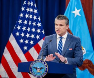 Пентагон предупреждает и &laquo;готов к бою&raquo;