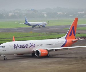 Hindistanda iki təyyarə toqquşub