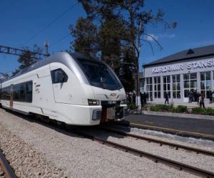 Bu gündən Kürdəmir dəmiryol stansiyası istifadəyə verilib