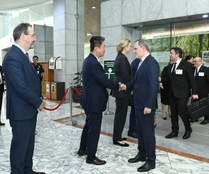 Bayramov UNESCAP sessiyası üçün Banqkokdadır