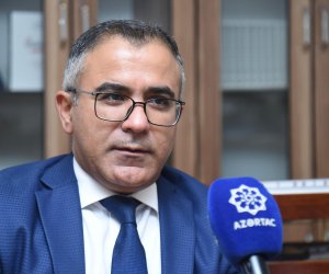 İsi Mustafayev &ldquo;Azərpoçt&rdquo;dan ayrılıb