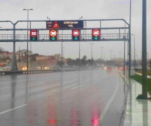 

Zığ dairəsi-Hava Limanı yolunda sürət həddi endirilib
