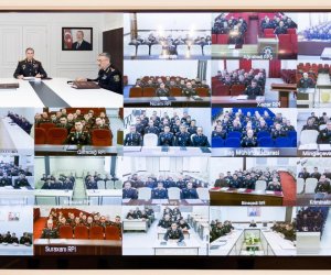 Глава МВД Азербайджана поручил усилить защиту подростков от влияния соцсетей