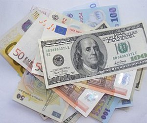 Bu günün valyuta məzənnələri açıqlanıb