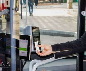 В Баку с 25 апреля запускают безналичную систему оплаты на маршруте № 140A