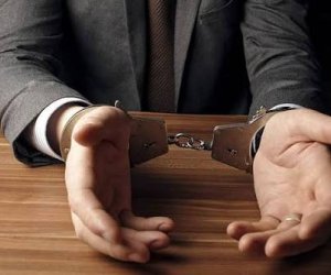 Dövlət Xidmətinin dörd vəzifəli şəxsi həbs edilib - Yenilənib