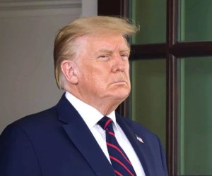 Tramp Ağ Evdə Livan və İsrail arasında keçiriləcək danışıqlarda şəxsən iştirak edəcək