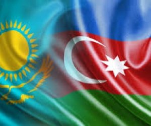 Qazaxıstanla ticarət-iqtisadi əməkdaşlıq üzrə birgə hökumətlərarası komissiyanın yeni tərkibi təsdiqlənib