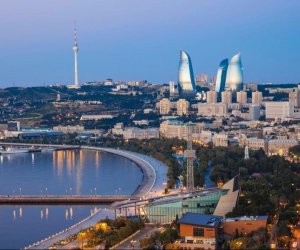 Memarlar İttifaqının sədri: Bakıda köhnə binalara toxunmaq olmaz fikri doğru deyil