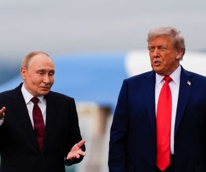 Putin və Tramp zərurət yaranarsa məxfi təkbətək görüş keçirə bilər