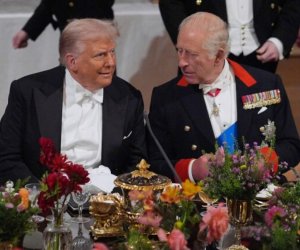 Трамп обсудит с королем НАТО и Иран