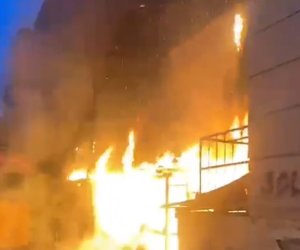 Göyçayda marketdə yanğın - Video