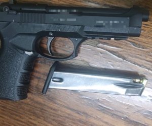 Man fires starter pistol at Kharkiv metro station