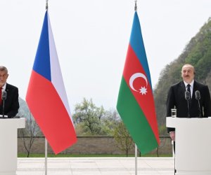 
Çexiyanın Baş naziri: Milli enerji operatorumuz Azərbaycandan təbii qaz almaq niyyətindədir