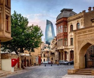 Bu avtomobillərin İçərişəhərə girişi müvəqqəti dayandırılacaq