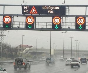 Yağışa görə hava limanı yolunda sürət həddi endirilib