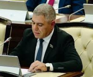 Deputat Gömrük Məcəlləsi ilə bağlı bir sıra təkliflər verib