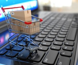 Elektron ticarətdə 300 dollarlıq gömrük limitində dəyişiklik olacaqmı? - Rəsmi