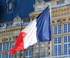 Французов призывают срочно покинуть Мали