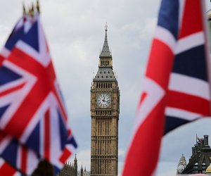 Britaniya rusiyalı diplomatın akkreditasiyasını ləğv edib