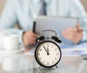 Azərbaycanda saatlıq əməkhaqqı sisteminə keçid müzakirə olunur &ndash; deputat