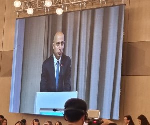 Əmrullayev: təhsil siyasətinin mərkəzində uşaqların inkişafı dayanmalıdır