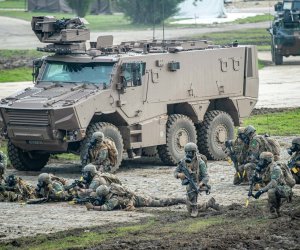 Крупнейшие учения Франции