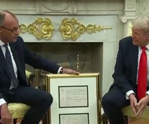 German chancellor rejects link between U.S. troop cuts and Trump disagreements