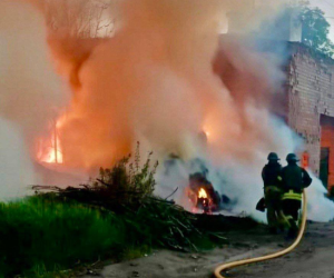 Russia and Ukraine accuse each other of violating Moscow-declared ceasefire