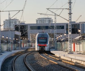 АЖД планируют расширить сеть пригородных электричек на Абшероне до 40 станций к 2030 году
