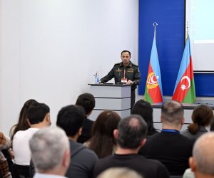 Komando, HHQ və HDQ: jurnalistlər orduda təlim-treninqdə iştirak edib