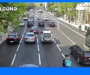 Bakıda daha bir küçədə mikromobillik zolağı təşkil edilir