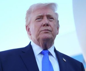 МИД КНР: Трамп посетит Китай 13 мая