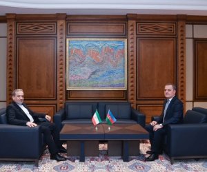 Jeyhun Bayramov and Araghchi hold phone conversation