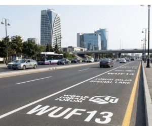 Bakıda WUF13 üçün ayrılmış xüsusi zolaqlara daxil olan sürücülər cərimələnəcək