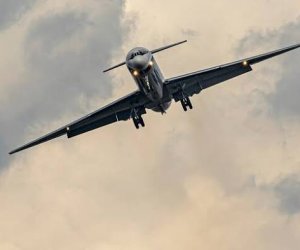 Более 50 самолетов ушли на запасные аэродромы из-за ограничений на полеты в Подмосковье