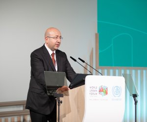 Anar Quliyev: Urbanizasiya problemləri müzakirədən çox real fəaliyyət tələb edir