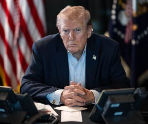 Трамп обсудит с советниками возможные военные действия против Ирана