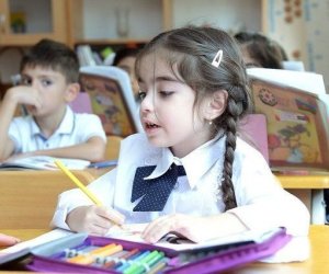 
102 minə yaxın uşağın birinci sinfə qəbulu tamamlanıb