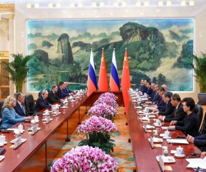 
Putin Pekində Çin lideri ilə görüşüb