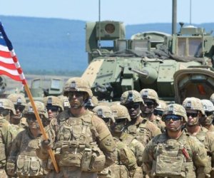Пентагон отложил переброску войск в Польшу