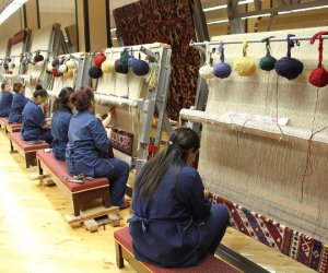 
Azərbaycanda xalça istehsalı 29 dəfəyə yaxın artıb