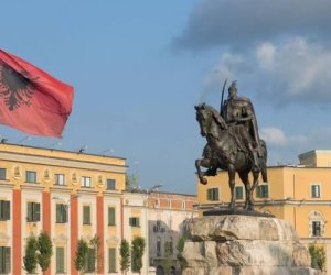 Российского посла вызвали в МИД Албании