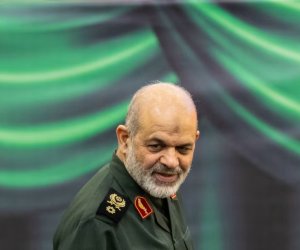 Разыскиваемый Интерполом главный противник Америки в Иране