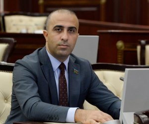 Deputat "arvad" ifadəsinin qanundan çıxarılmasını təklif edir