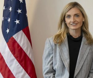Замгоссекретаря США посетит Узбекистан и Туркменистан