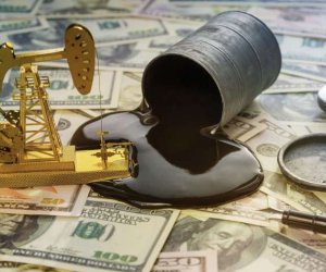 Цена азербайджанской нефти упала до $102